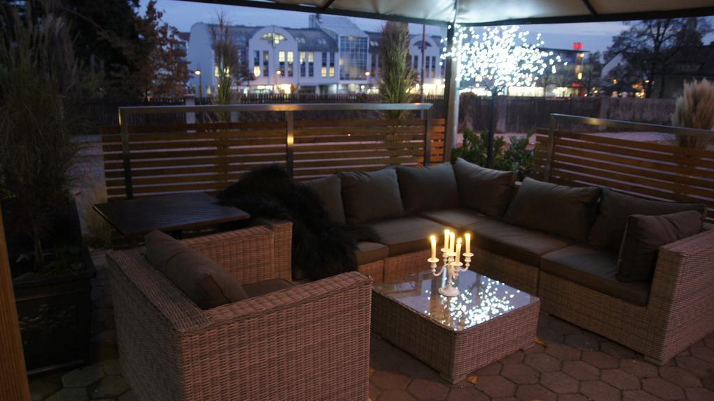 Gersthofer Auszeit Hotel แกร์สโทเฟิน ภายนอก รูปภาพ