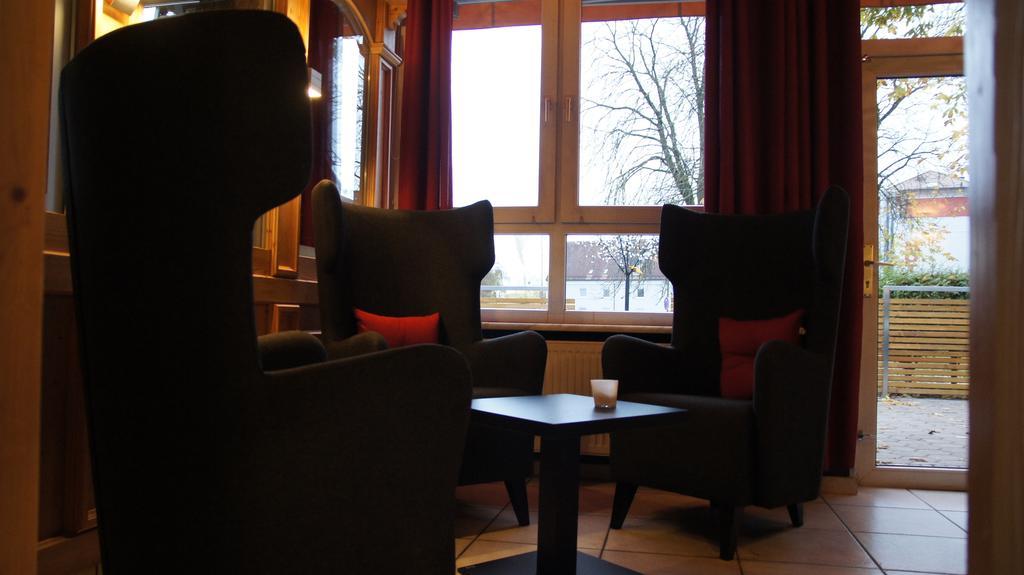 Gersthofer Auszeit Hotel แกร์สโทเฟิน ภายนอก รูปภาพ